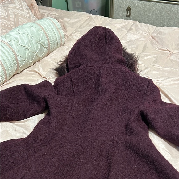 Women's Double-Breasted Coat with Faux Fur Trim - Burgundy - Picture 7 of 7